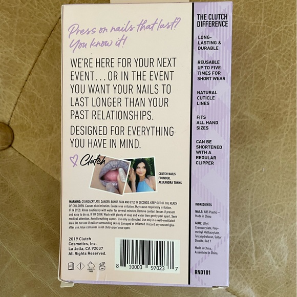 CLUTCH PRESS ON NAILS 5 SETS - $15 for all 5 sets or $4 each - Picture 7 of 7